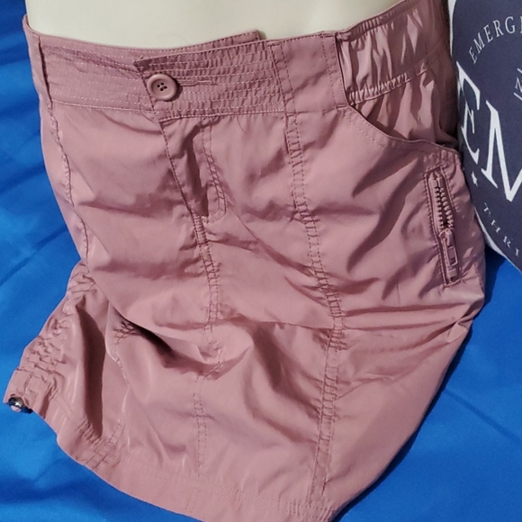 Skirt - Picture 1 of 7